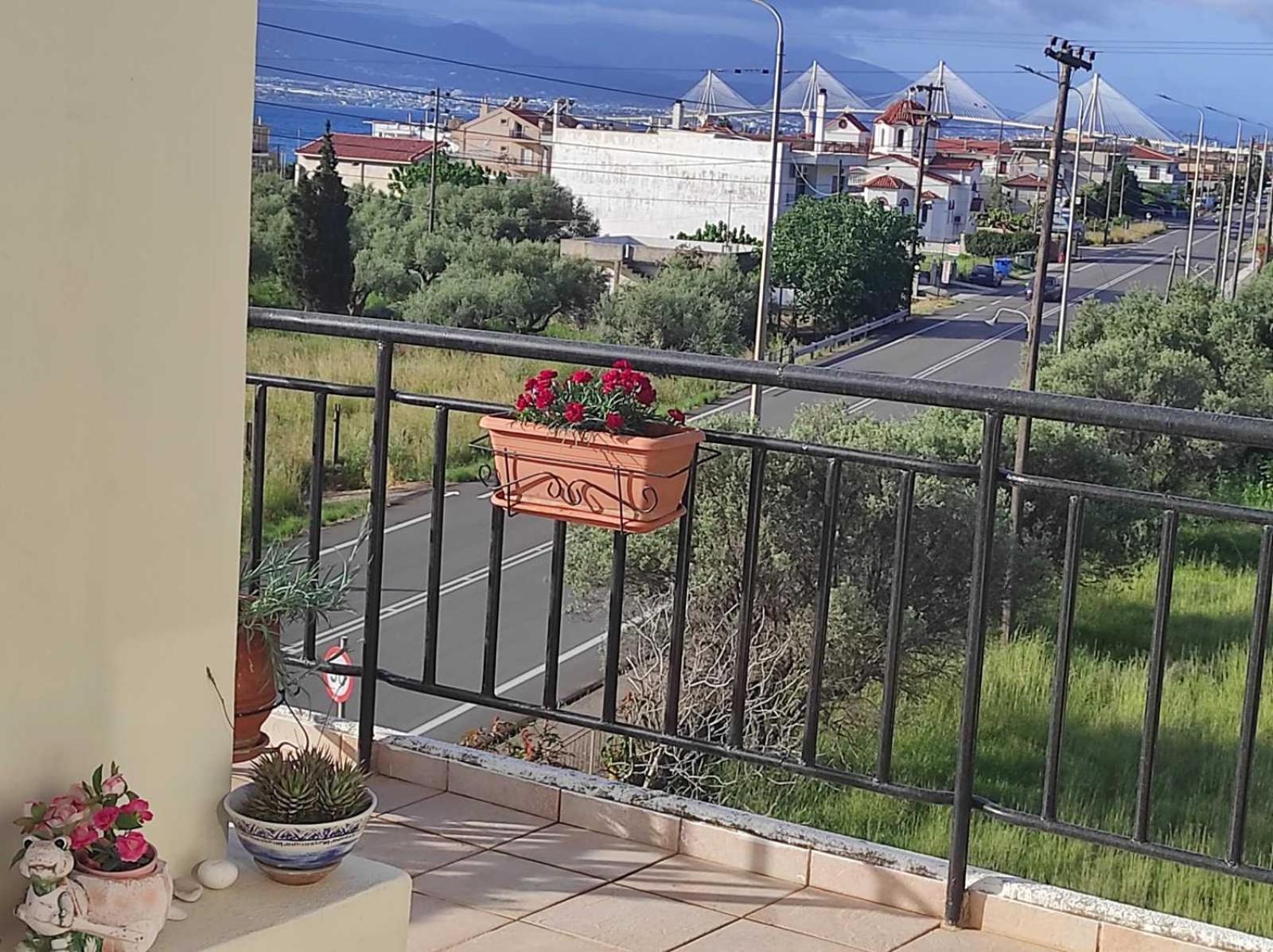 Lena S Apartment نافبكْتوس المظهر الخارجي الصورة
